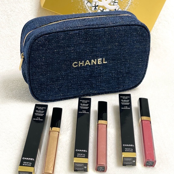 CHANEL LUXURY GIFT SET / POUCH & LIPGLOSS - Picture 2 of 14